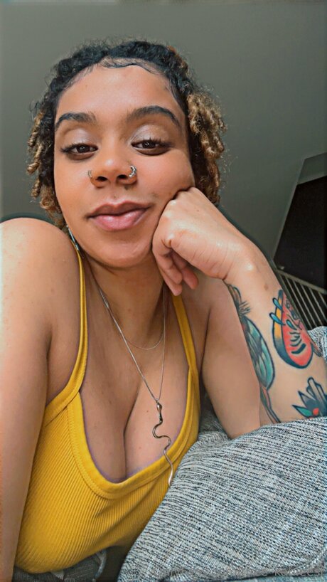 Thee Kahleesi en onlyfans