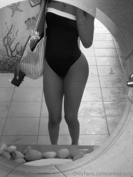Annakacia naked onlyfans