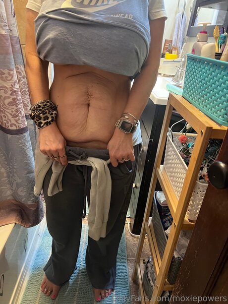 Moxiepowers onlyfans fotos