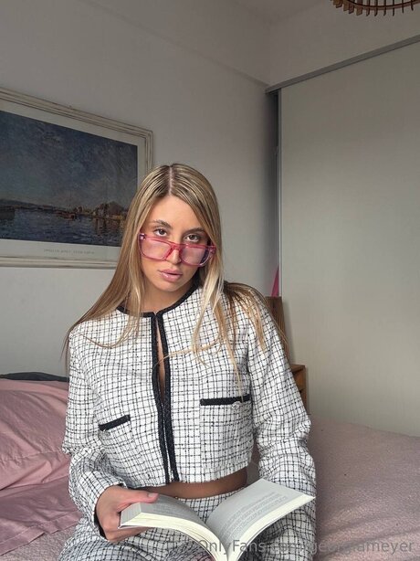 Georgiameyer only fans xxx