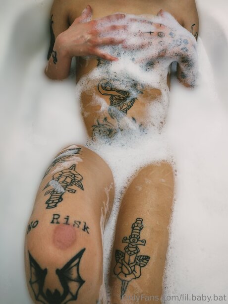 Lil Baby Bat onlyfans content