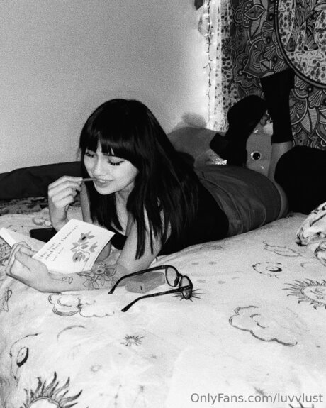 Januarymarii onlyfans leak new