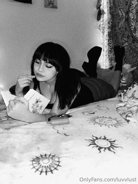 Januarymarii onlyfans tits