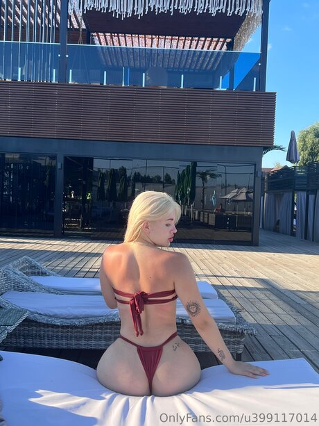 Liya Tina topless onlyfans