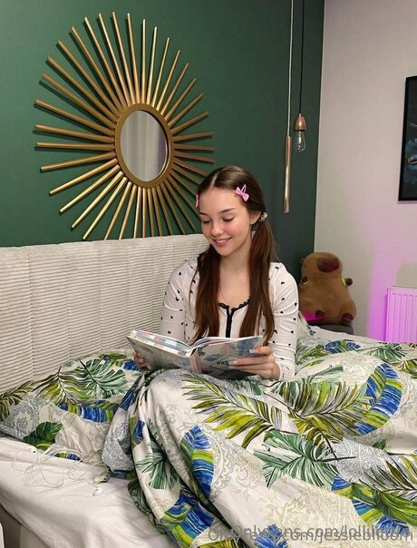 Lollilettie onlyfans model photos