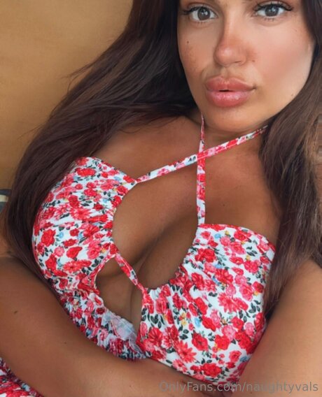 Naughtyvals onlyfans photos