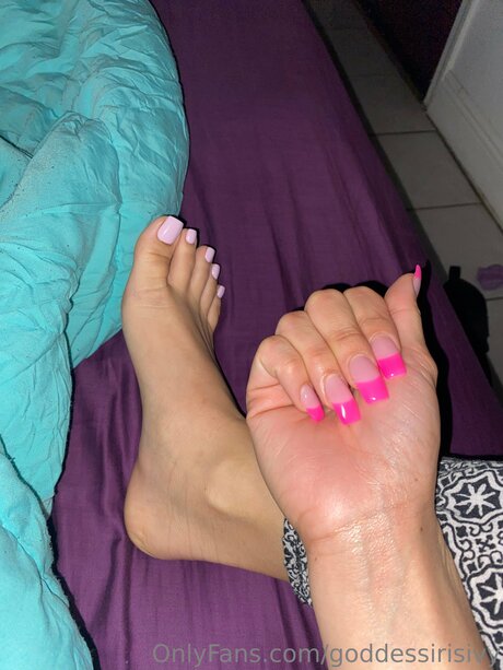 Goddessirisivy new onlyfans leak