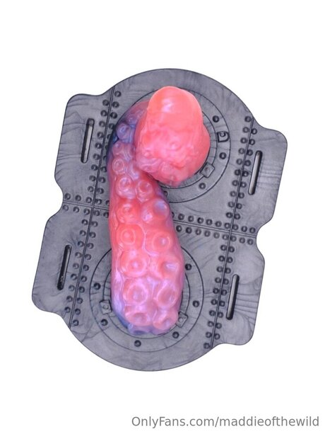 Maddieofthewild naked leaked onlyfans