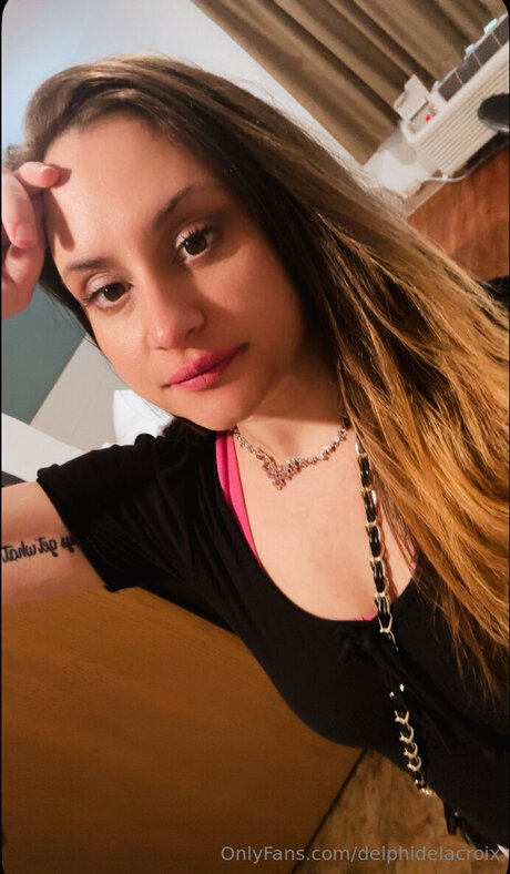 Delphidelacroix nude leak onlyfans