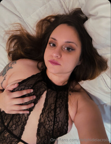 Delphidelacroix nude onlyfans leak
