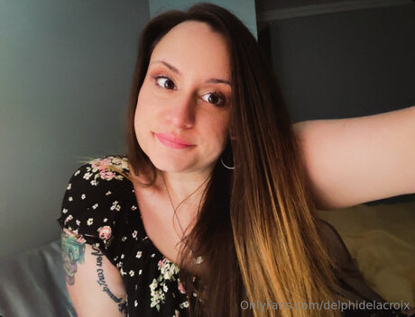 Delphidelacroix nude only fans leaks