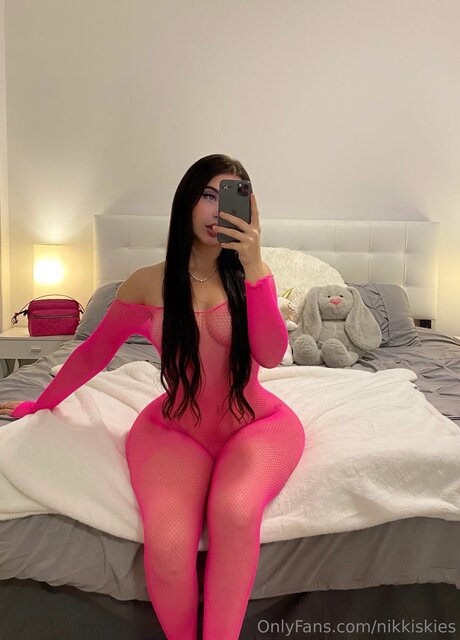 Nikkiskies desnuda onlyfans
