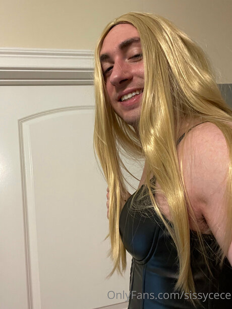 Sissycece free only fans