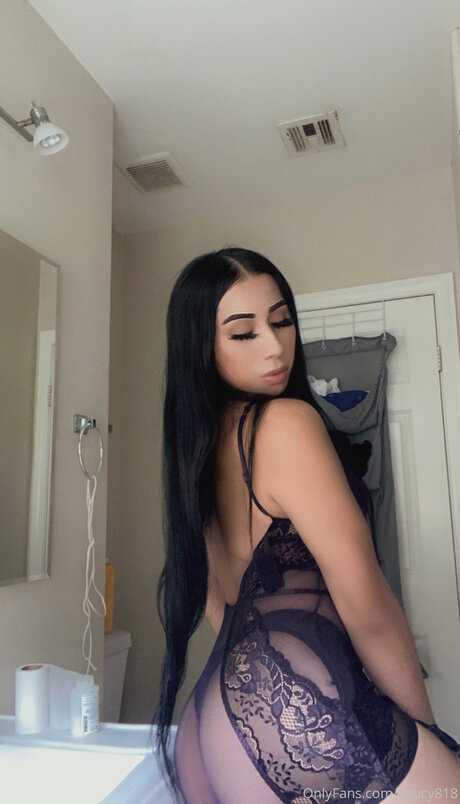 Saucy818 onlyfans nude content