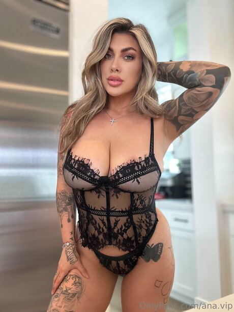 Ana Vip topless onlyfans