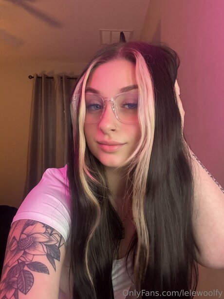 Lelewoolfy onlyfans pics