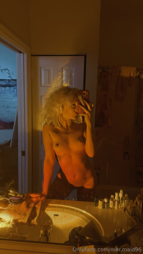 Themermaid007 onlyfans model photos