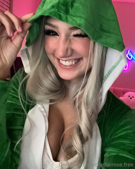 Crystalrose Free onlyfans archives