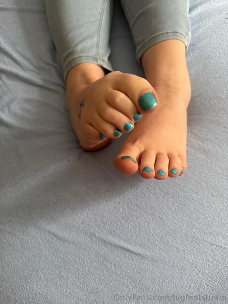 Bigfeetstudio new onlyfans