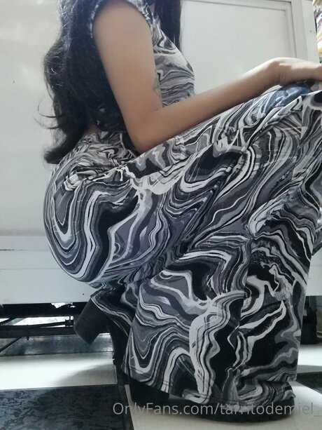 Tarritodemiel onlyfans model photo