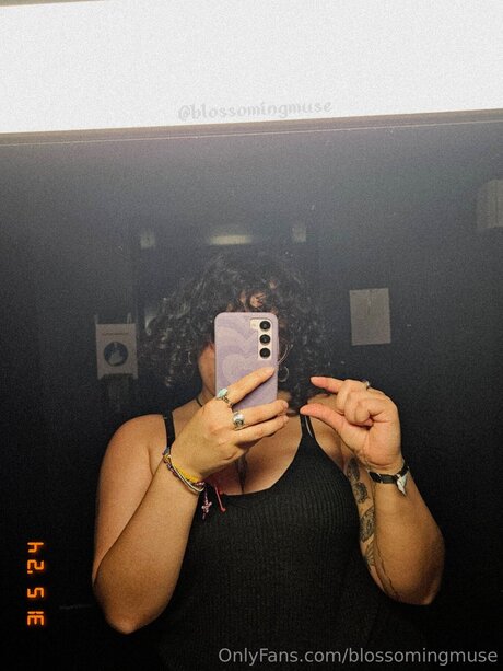 Blossomingmuse porn onlyfans