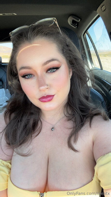 Raeatx nude onlyfans pics