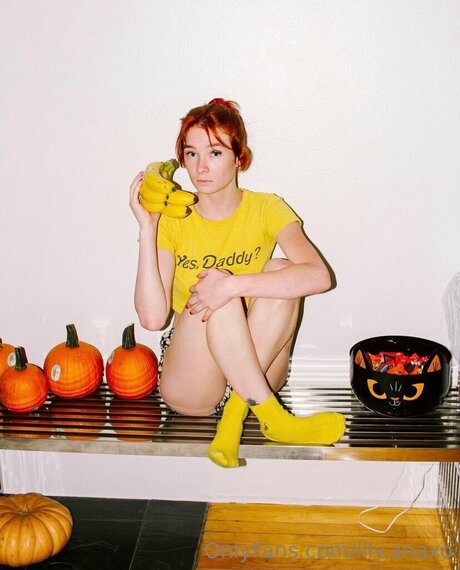 Lily Anaxo onlyfans tits