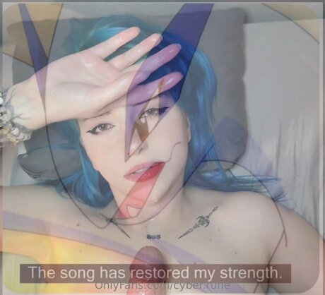 Cyber Rune onlyfans striptease