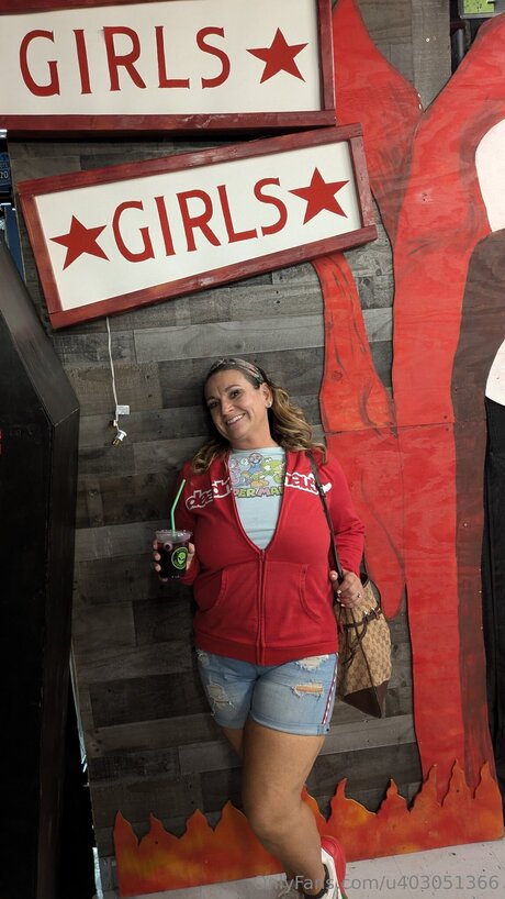 Brandy Raines only fans photos