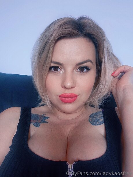 Ladykaosfree Profile pic