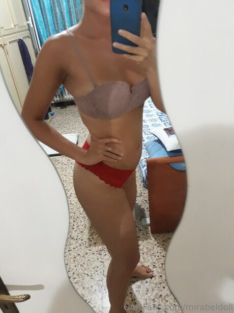Mirabeldoll onlyfans lesk