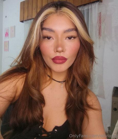 Oliviawu naked only fans
