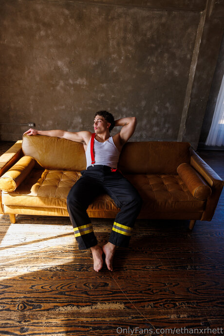 Ethanxrhett only fans pics