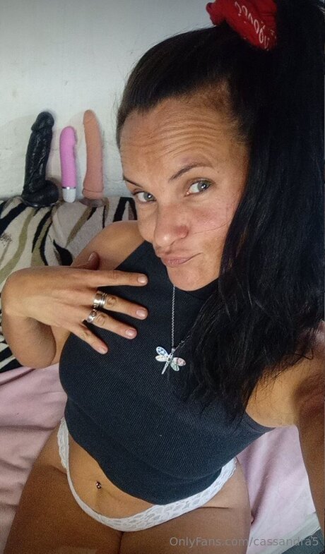 Cassandra5 onlyfans nude