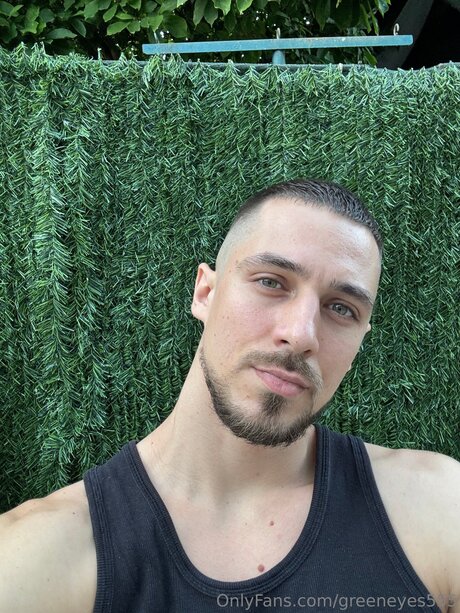 Greeneyes555 onlyfans