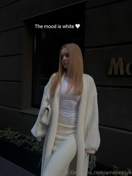 Amelieeluv onlyfans free porn