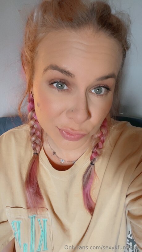 Sexykfuntimes onlyfans nude tits