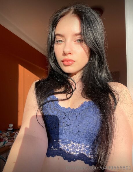 Alena Swiitie onlyfans fotos