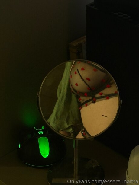 Essereunaltra onlyfans picture