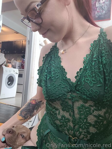 Nicole Red onlyfans nide
