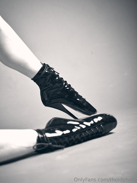 Rholdphoto only fans naked