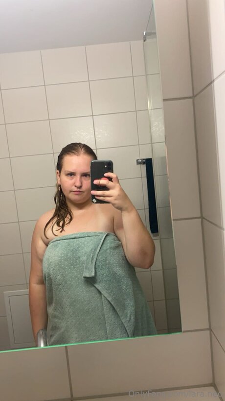 Lara Neo free onlyfans