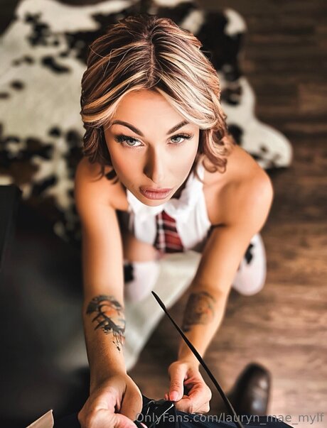 Lauryn Mae Mylf new onlyfans