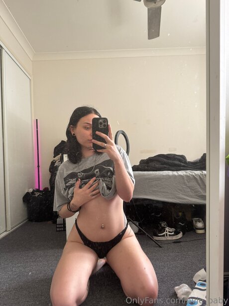 Avie Baby onlyfans pics leaked