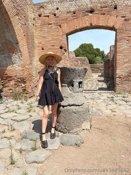 Eva Bambano only fans review