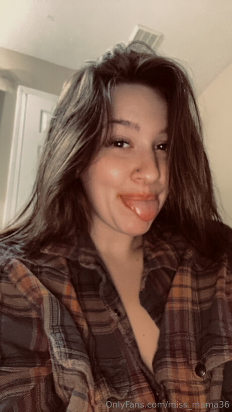 Miss Mama36 naked onlyfans leak