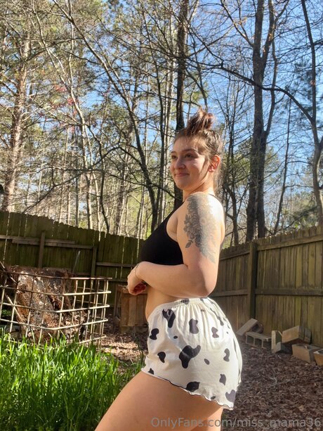 Miss Mama36 only fans nude leaks