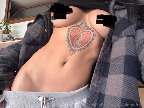 Waleryafree nude onlyfans leak