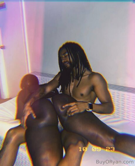 Oryanoryan onlyfans public photos