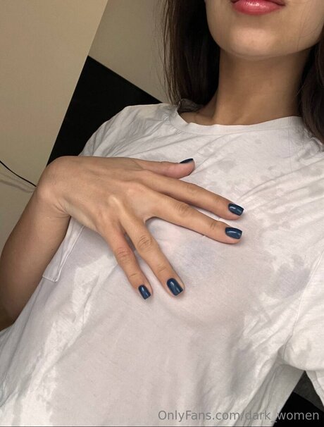 Dark Women onlyfans lean